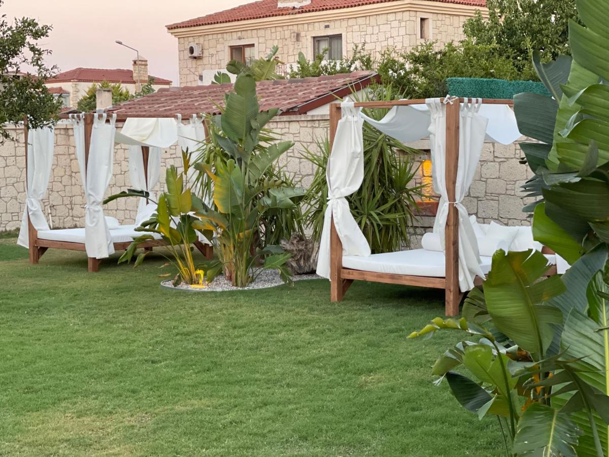 Triangulo Hotel Alacati Exterior foto